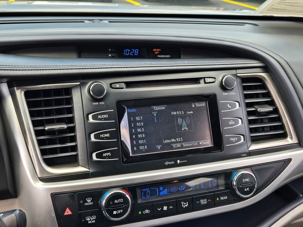 2015 Toyota Highlander LE Plus - Photo 34