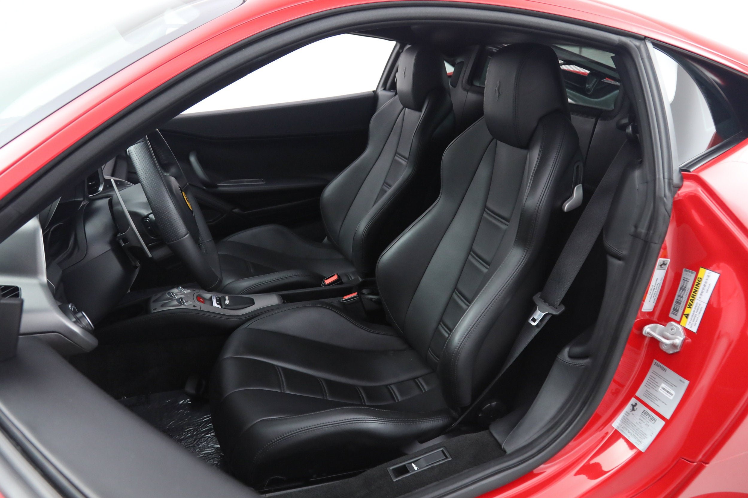 Used 2015 Rosso Corsa Ferrari  image 5
