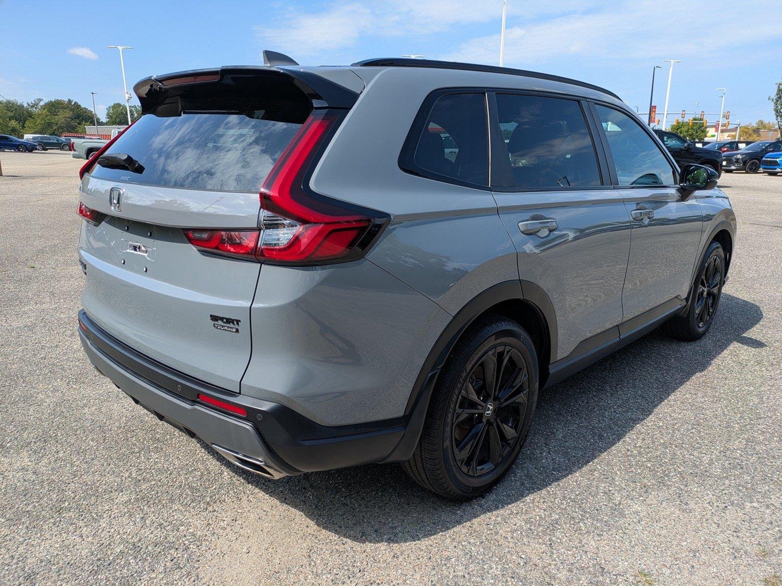 Used 2026 Urban Gray Pearl Honda Sport Touring image 4