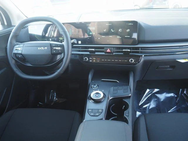 2026 Kia Sportage LX Hybrid - Photo 38