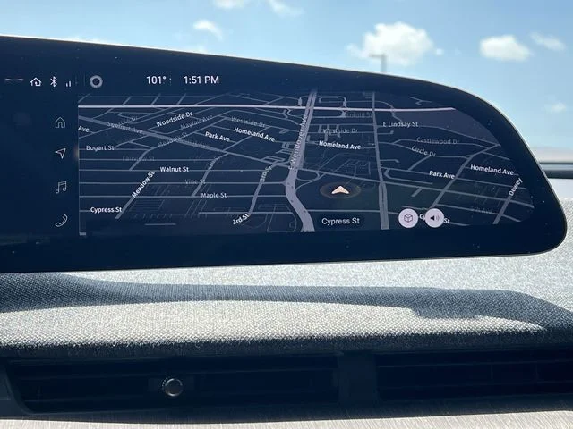 Used 2024  Lucid Touring image 20