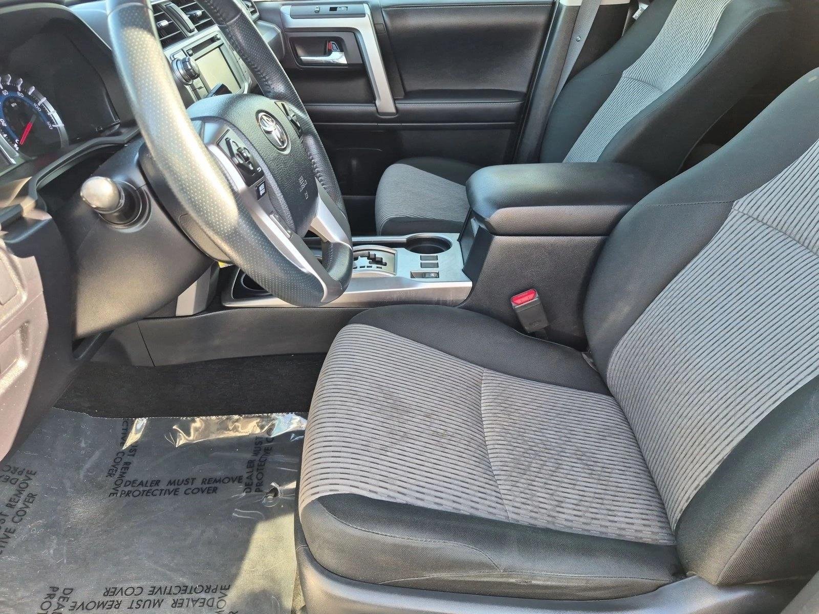 Used 2019 Classic Silver Metallic Toyota SR5 image 15