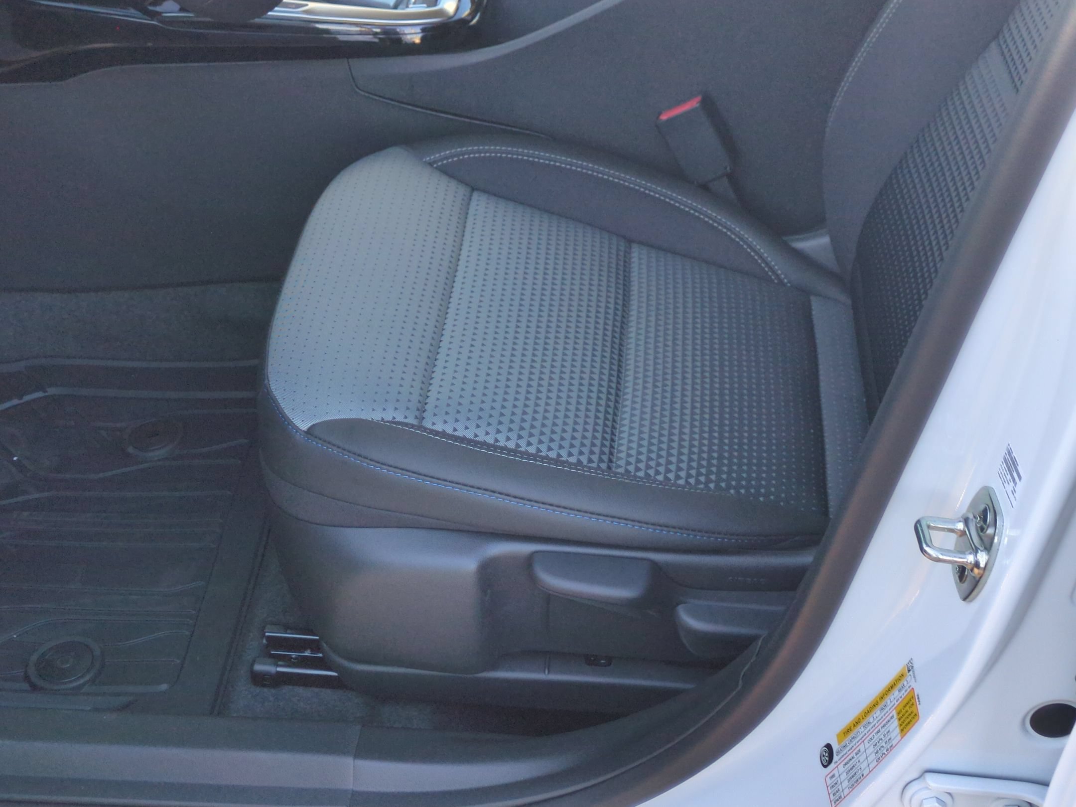 New 2026 Summit White Chevrolet LT image 12