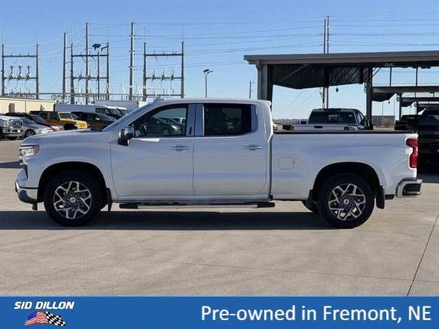 Certified Used 2022 Iridescent Pearl Tricoat Chevrolet LTZ image 8