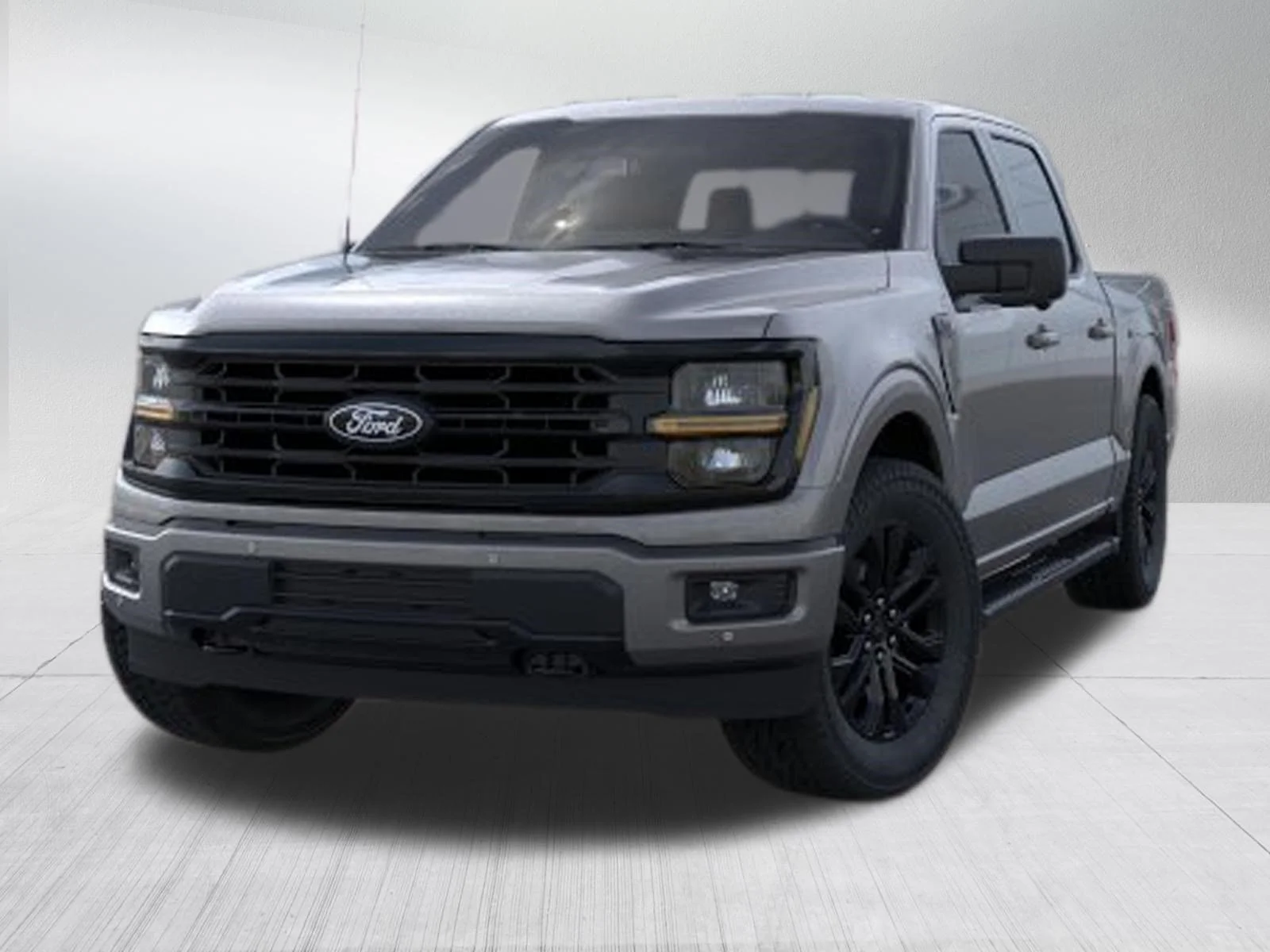 New 2026 Carbonized Gray Metallic Ford XLT image 2