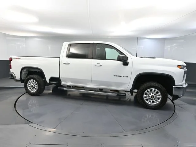 Certified Used 2022 White Chevrolet LT image 4