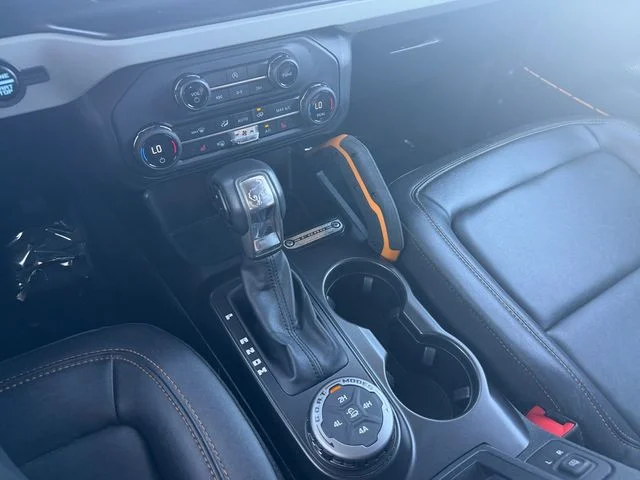 Used 2023 Blue Ford Badlands image 24