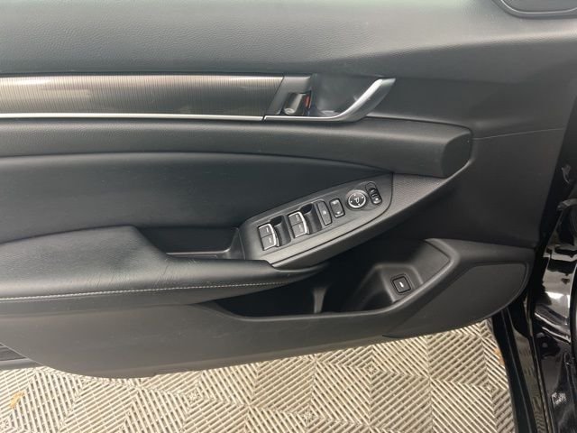 Used 2018 Black Honda Sport image 14