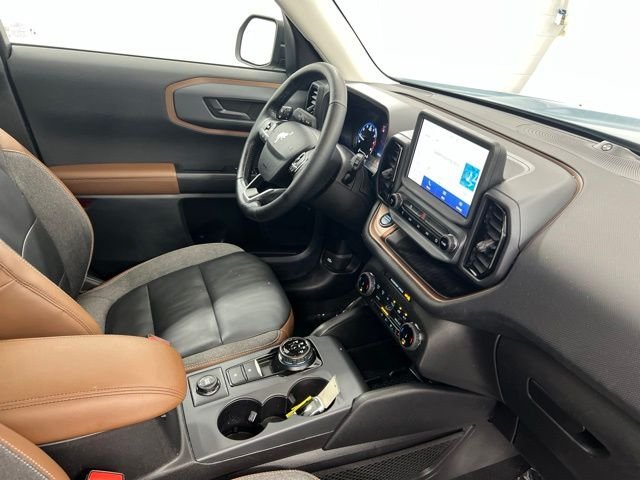 Used 2023 Blue Ford Outer Banks image 25