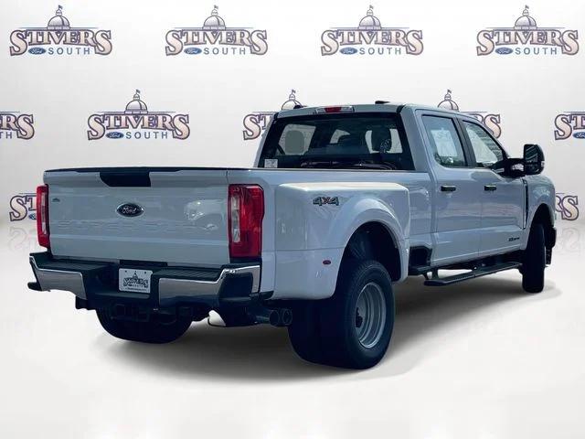 New 2026 White Ford XL image 3