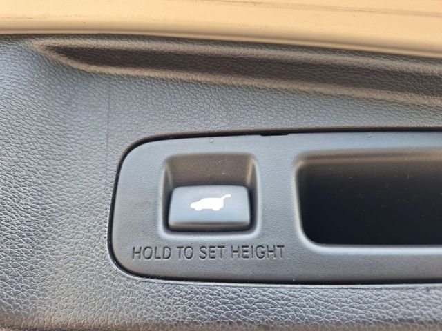 Used 2018  Honda EX-L image 25