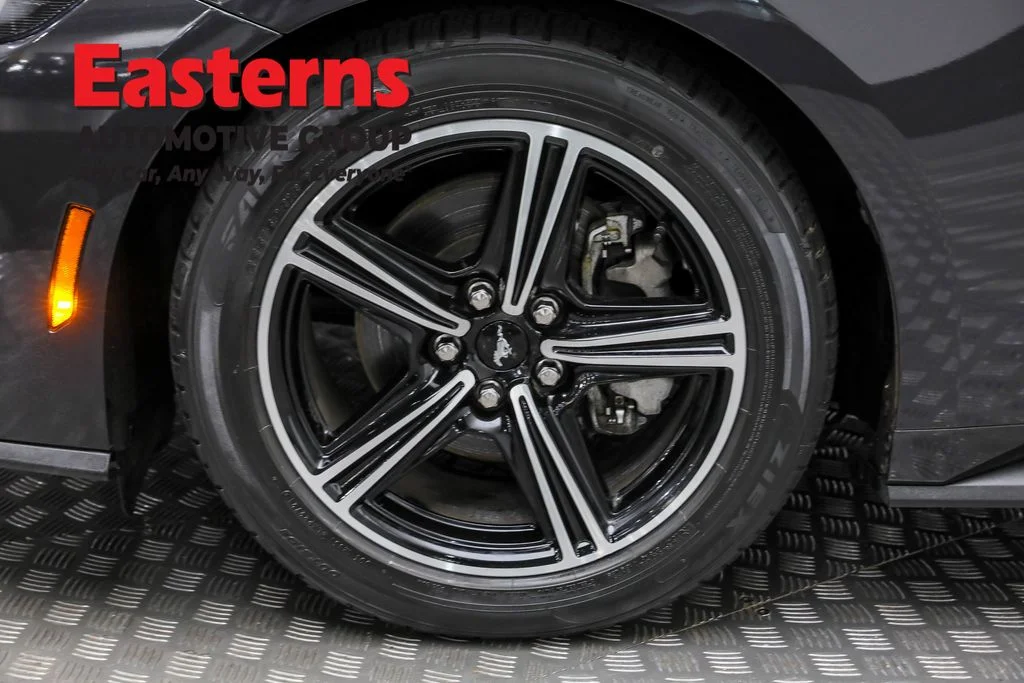 Used 2024 Gray Ford EcoBoost image 29