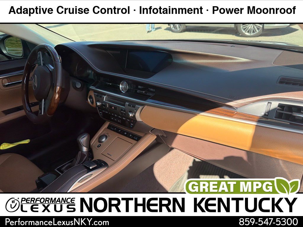 2016 Lexus ES