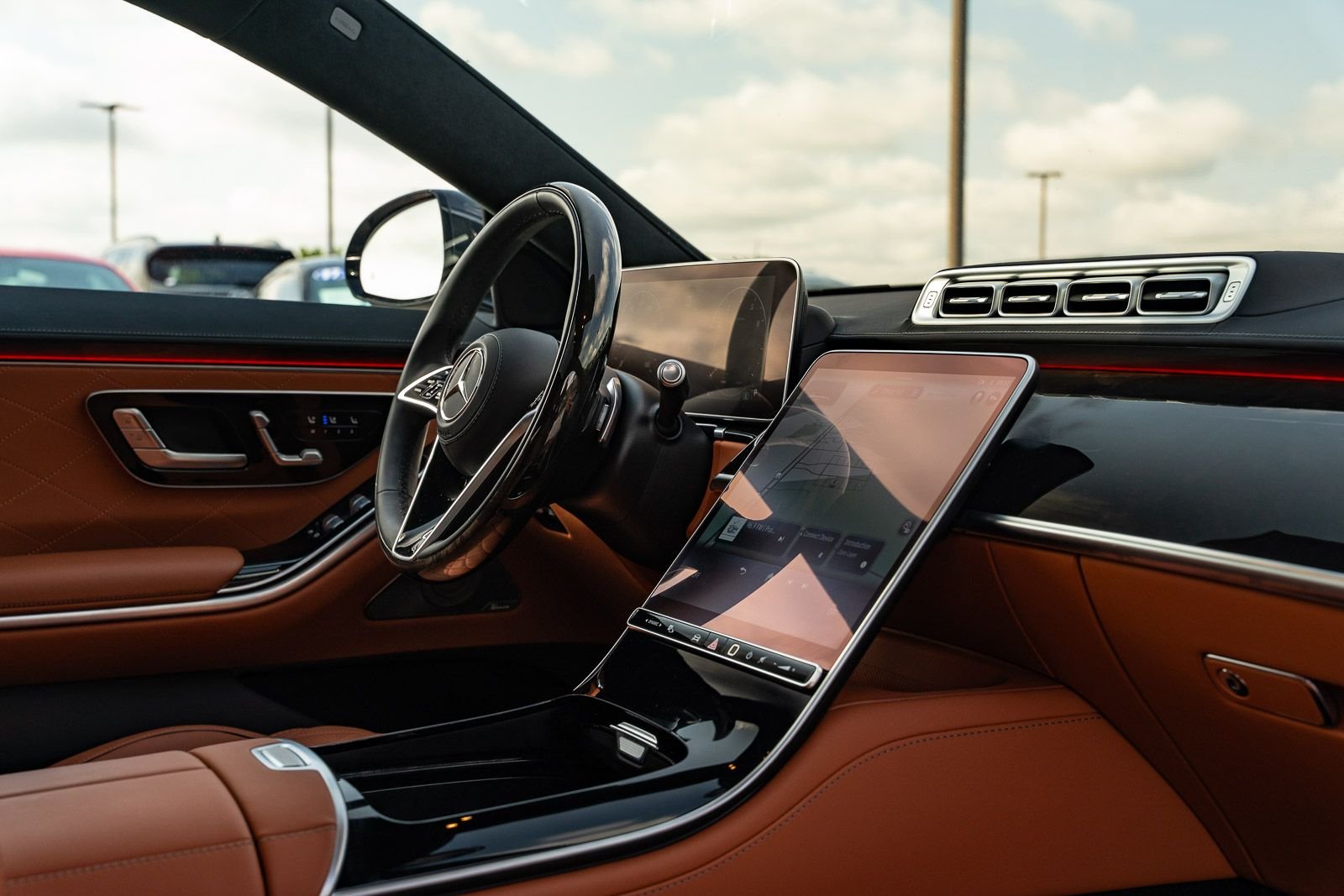 Used 2024  Mercedes-Benz S 580 image 15