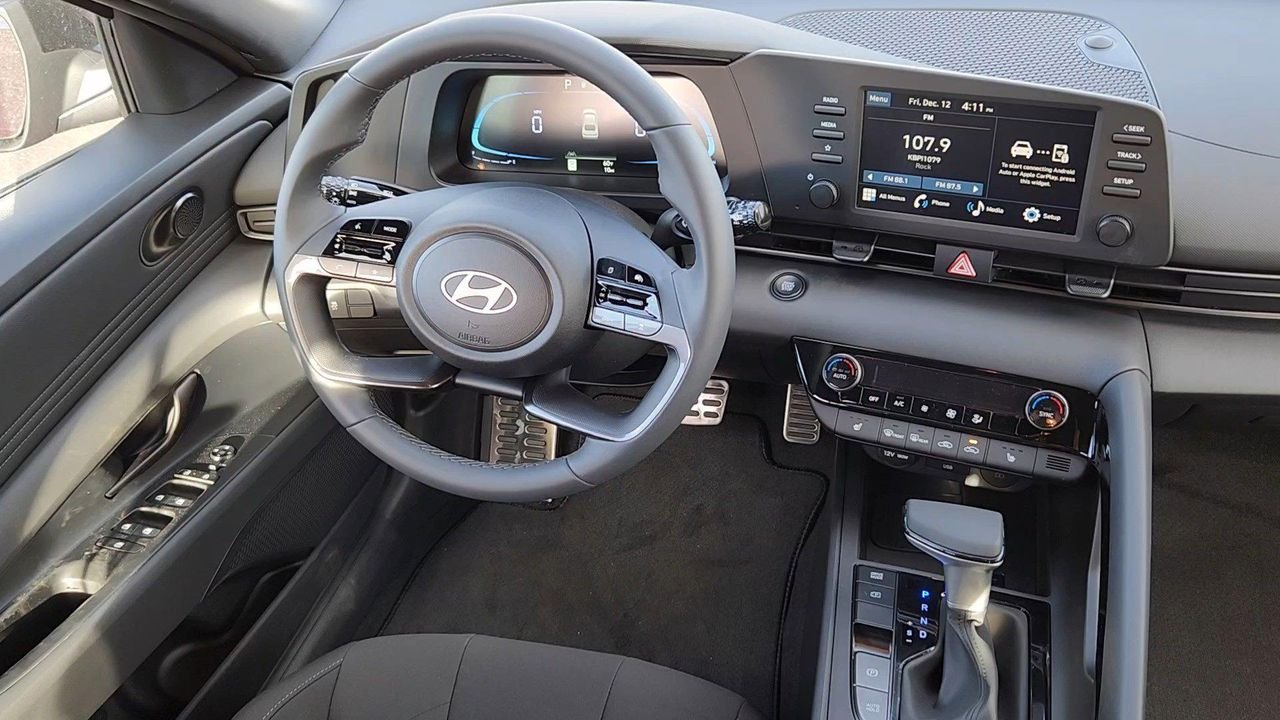 New 2026 Ultimate Red Hyundai SEL Sport Premium image 5