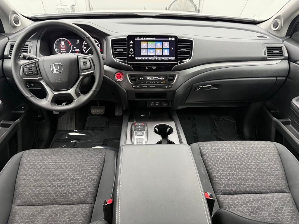 Used 2025 White Honda Sport image 4