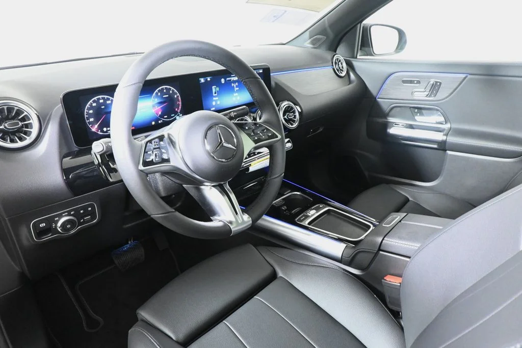 Used 2026 Black Mercedes-Benz GLA 250 image 14