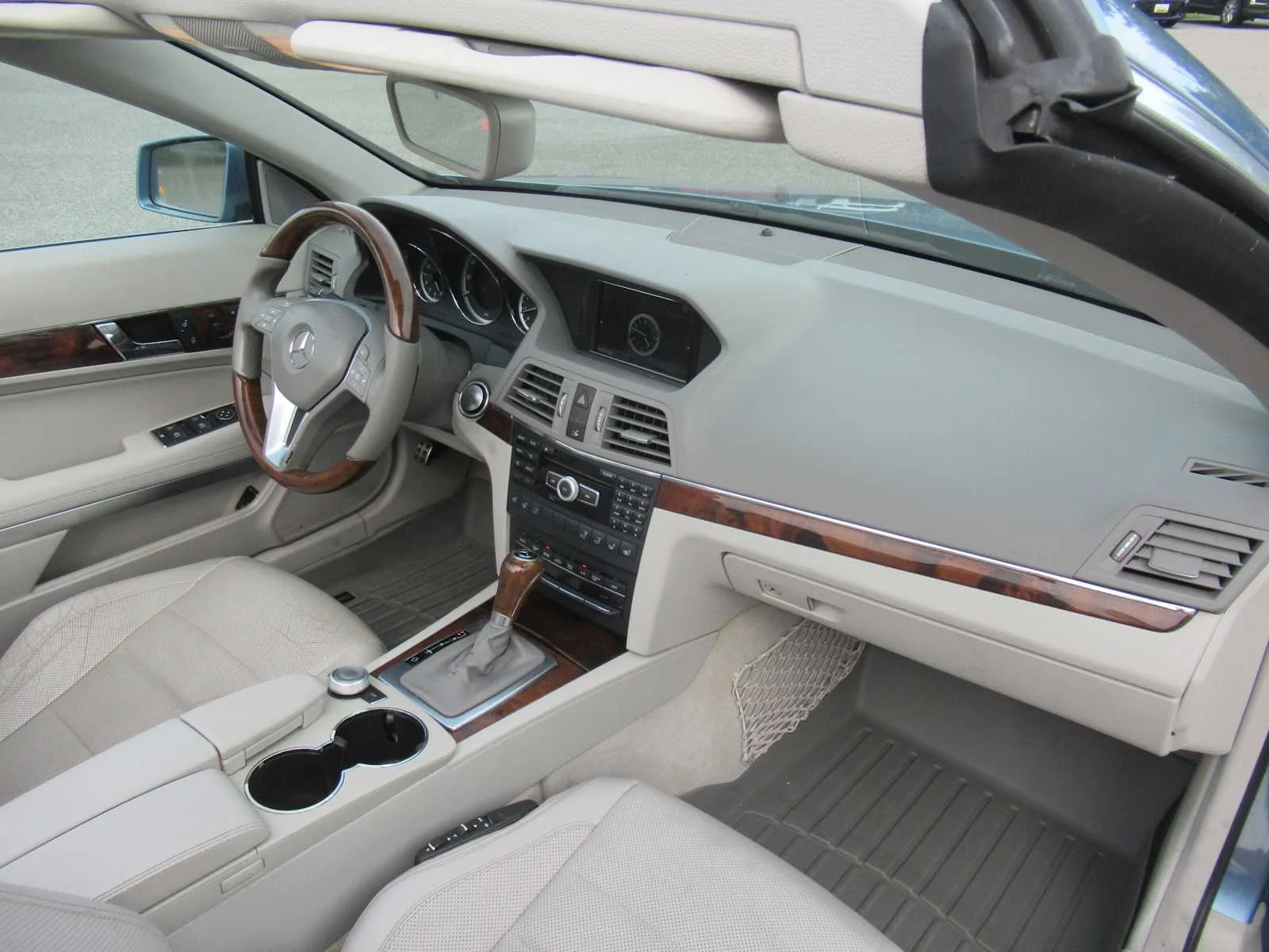 Certified Used 2012 Quartz Blue Metallic Mercedes-Benz E 350 image 15