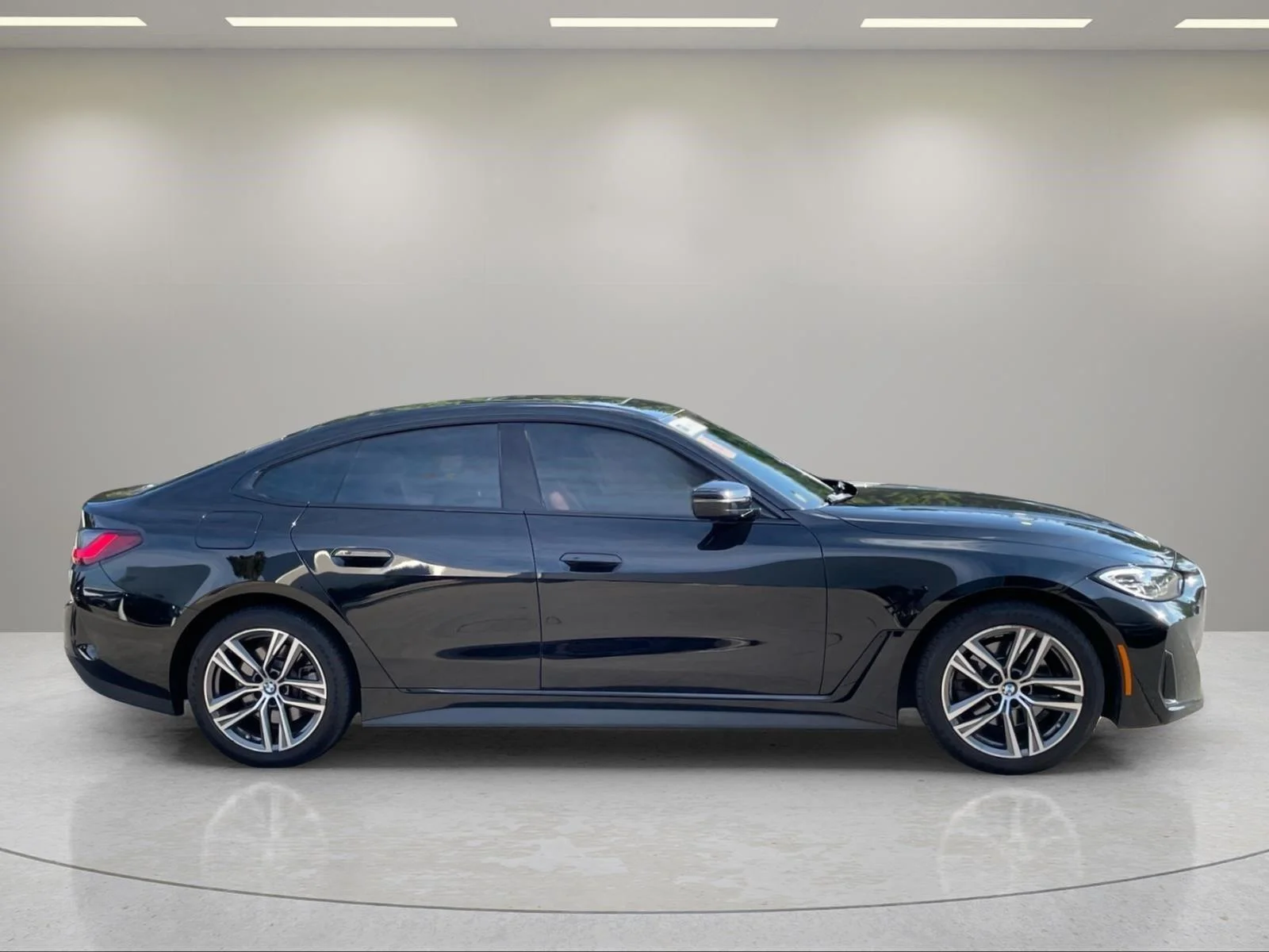 Used 2023 Jet Black BMW 430i image 16