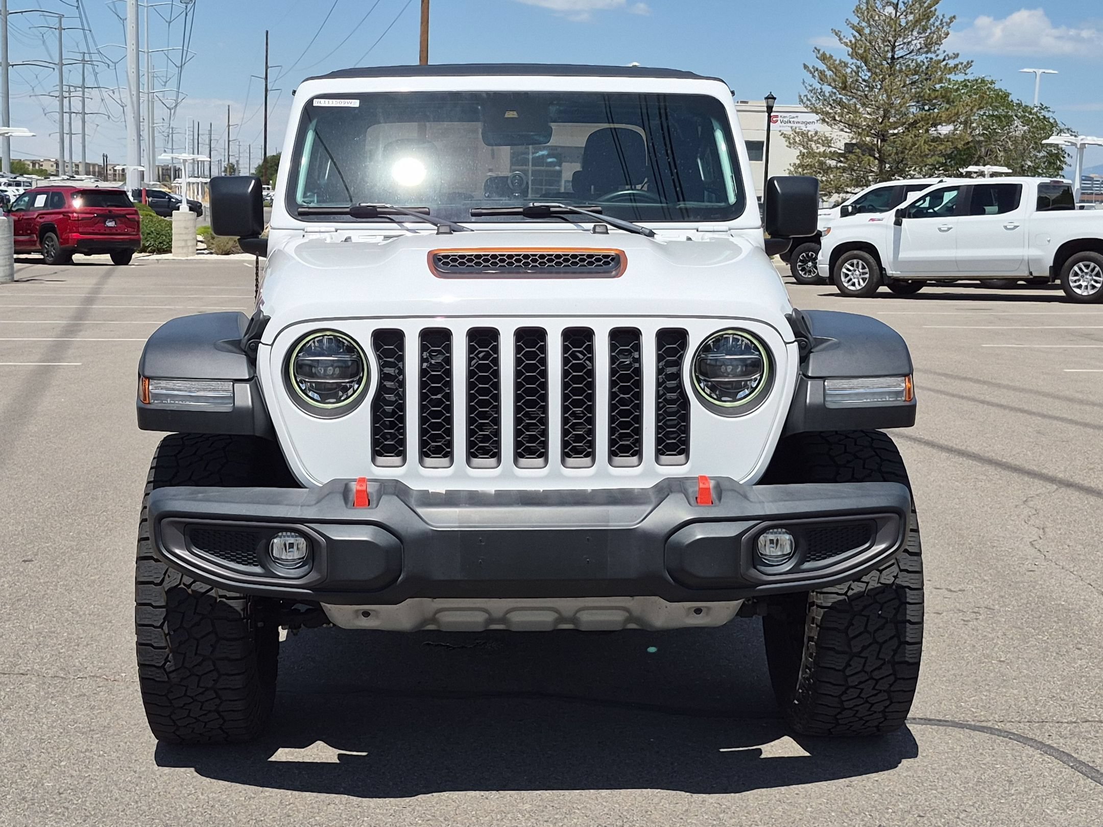 Used 2022 Bright White Clearcoat Jeep Mojave image 9