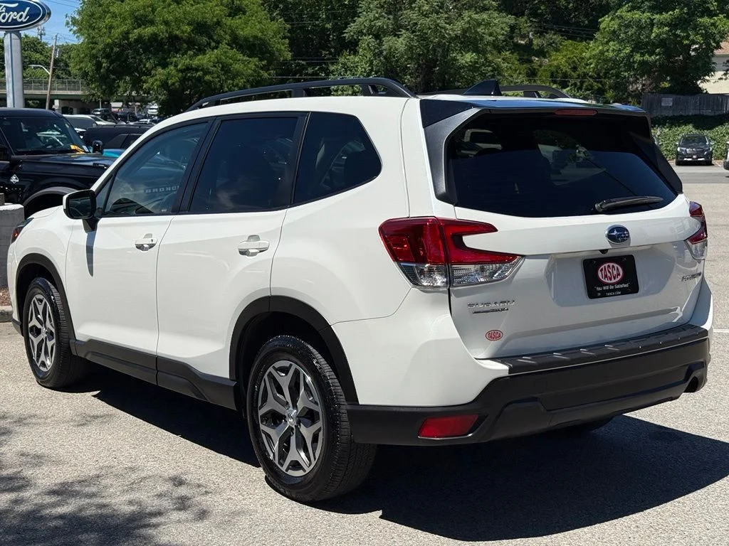 Used 2024 White Subaru Premium image 5