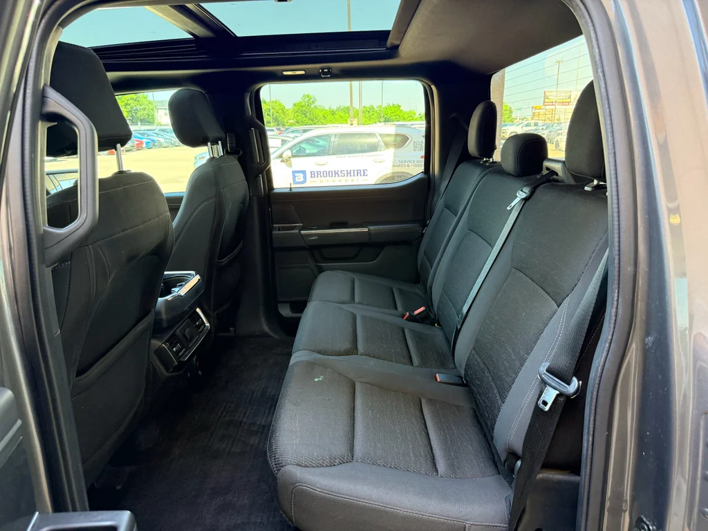 Used 2022 Carbonized Gray Metallic Ford XLT image 27