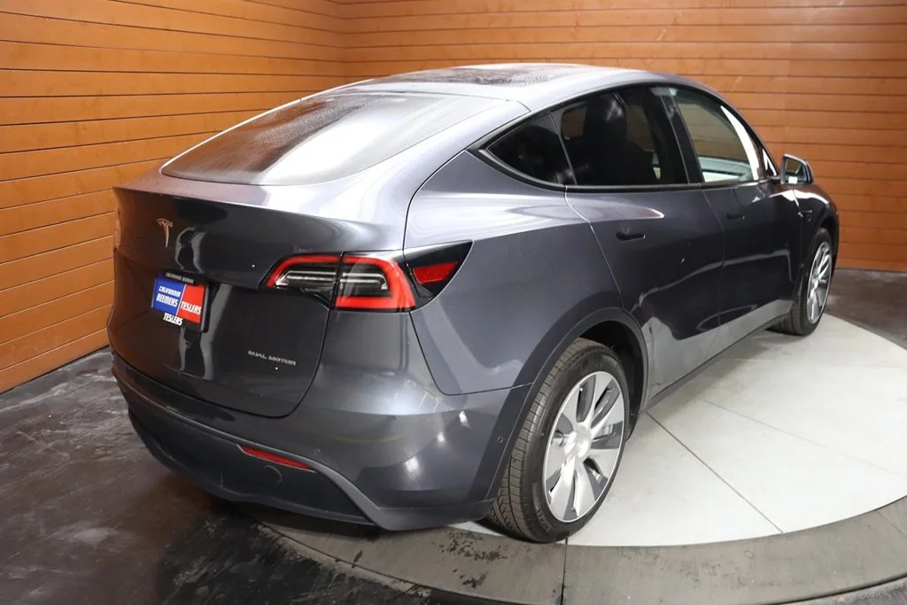 Used 2023 Solid Black Tesla Long Range image 20