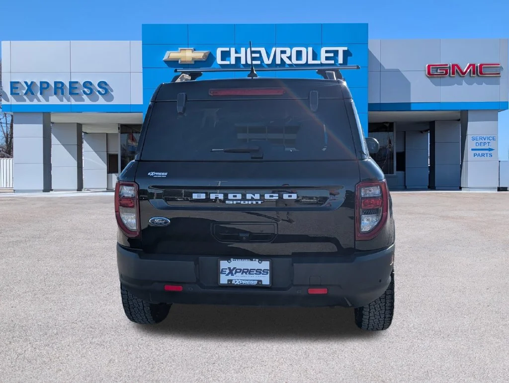 Used 2022 Black Ford Outer Banks image 4