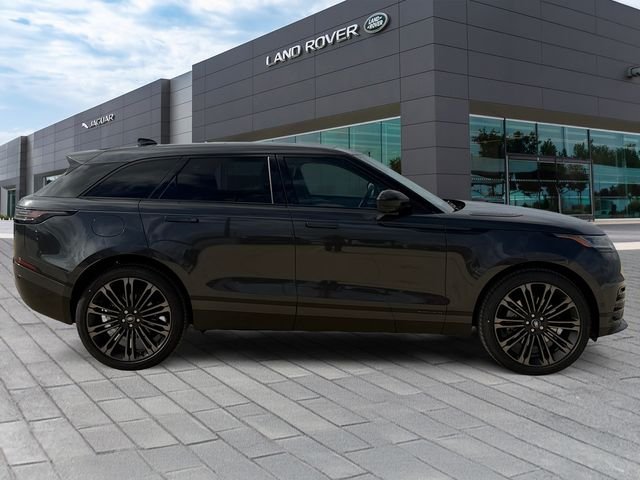 New 2026 Carpathian Grey Land Rover P250 Base image 6