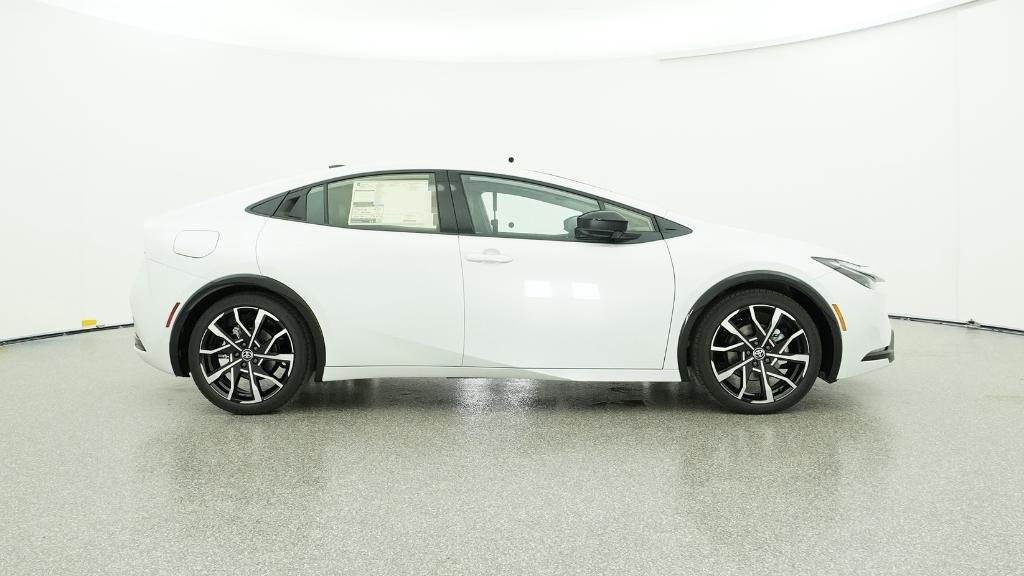 New 2026 Wind Chill Pearl Toyota XSE Premium image 71