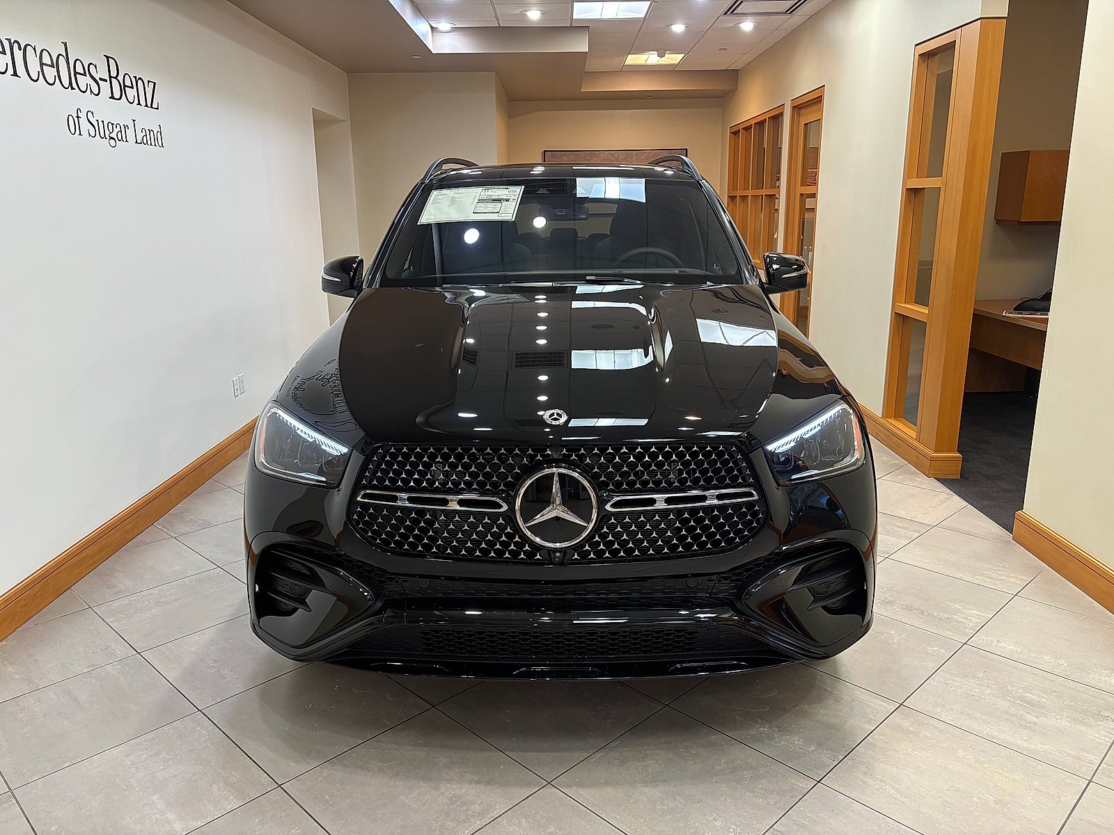 New 2026 Obsidian Black Metallic Mercedes-Benz 4MATIC® image 34