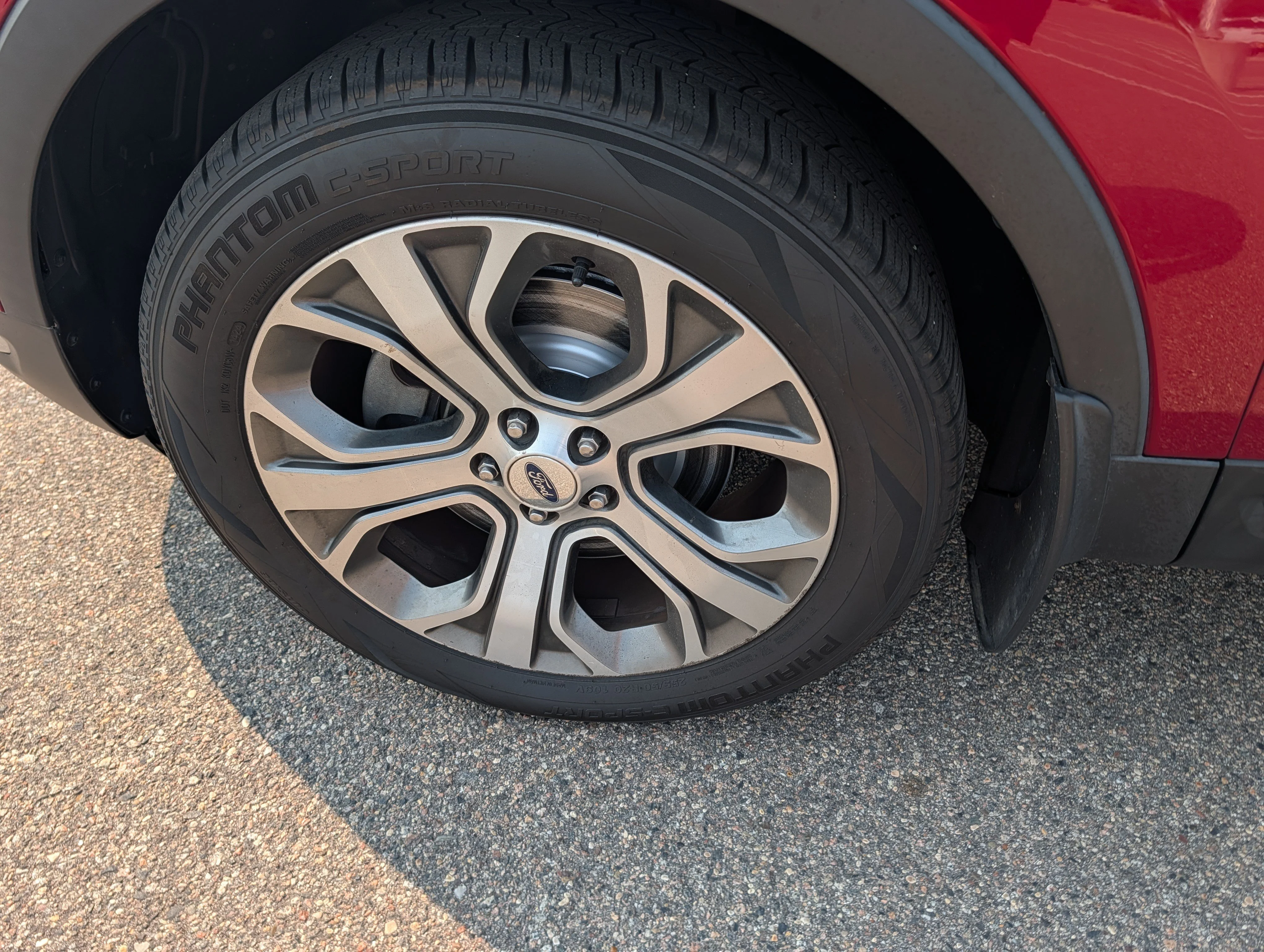 Used 2018 Ruby Red Metallic Tinted Clearcoat Ford Platinum image 15