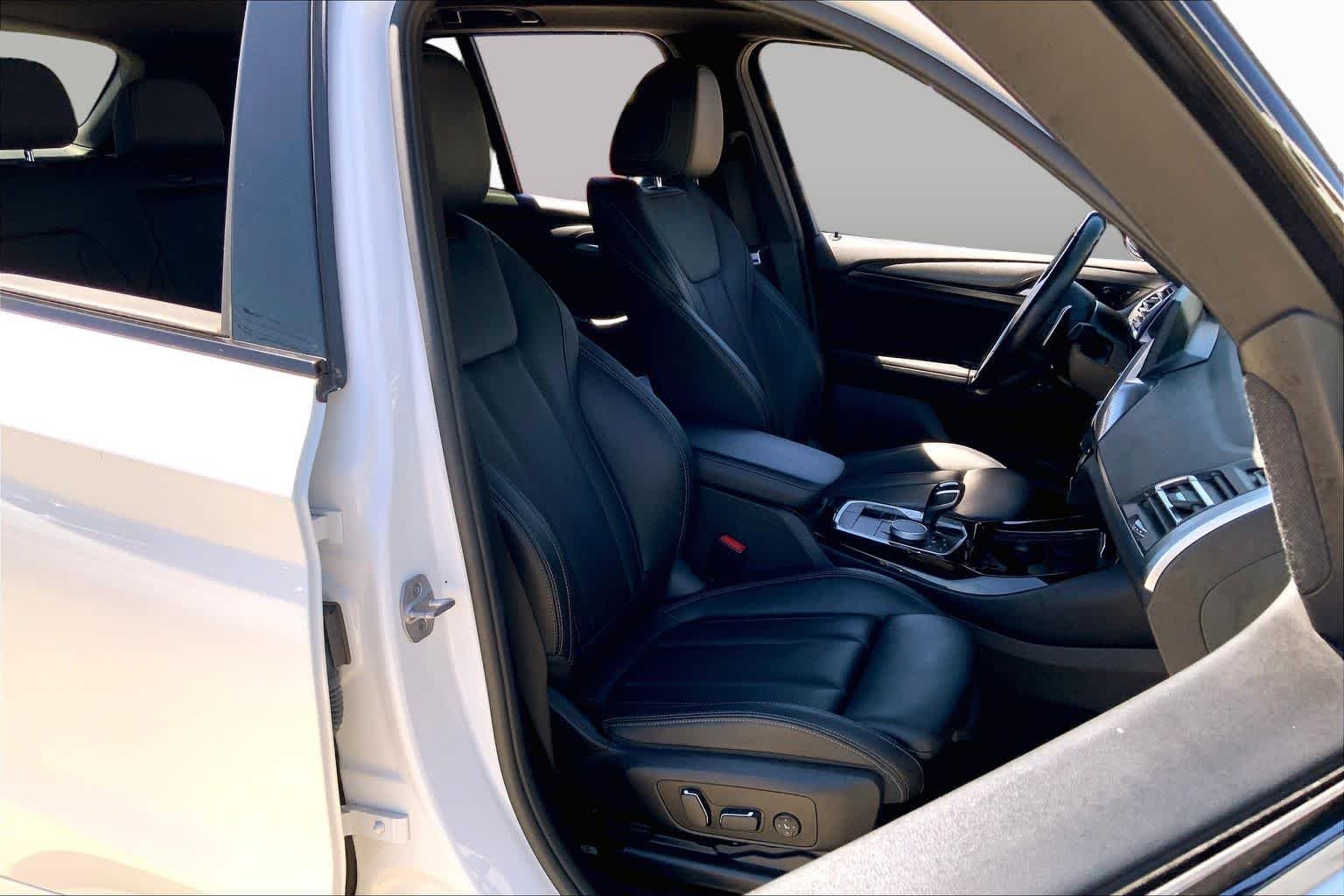 Pre-Owned 2024 BMW X3 XDrive30i