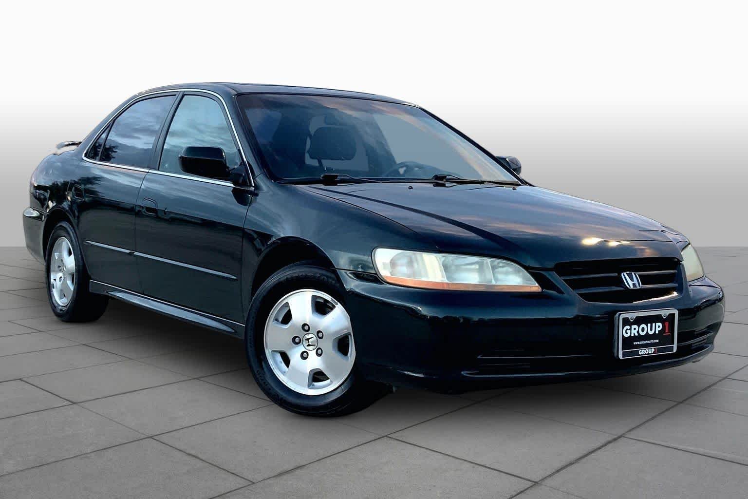 Used 2001 Honda Accord EX Leather with VIN 1HGCG16571A030188 for sale in Sugar Land, TX