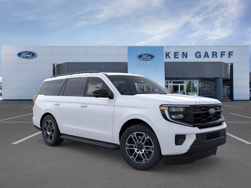 New 2025 Oxford White Ford Active image 8