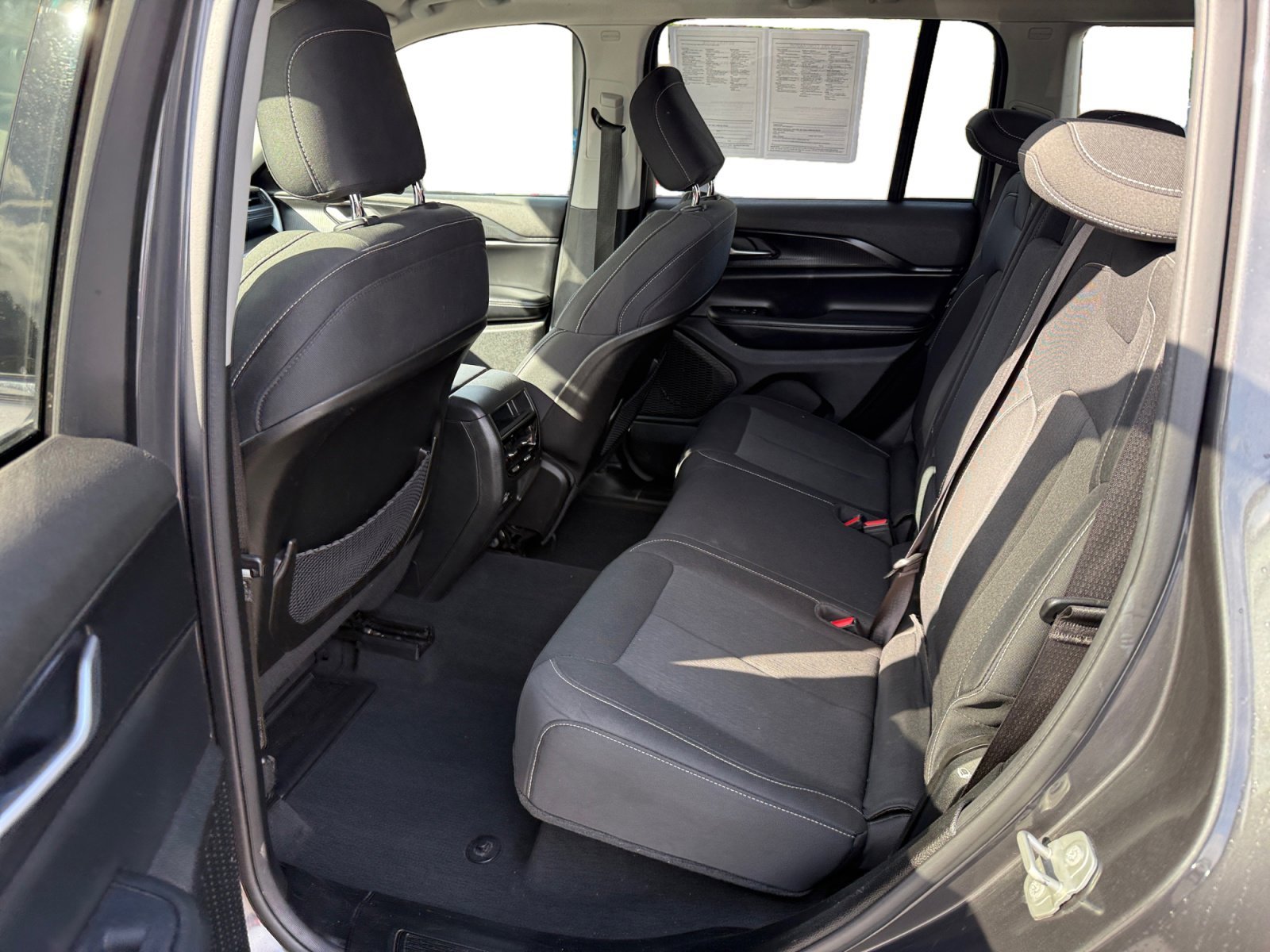 Used 2024 Gray Metallic Jeep Laredo image 16