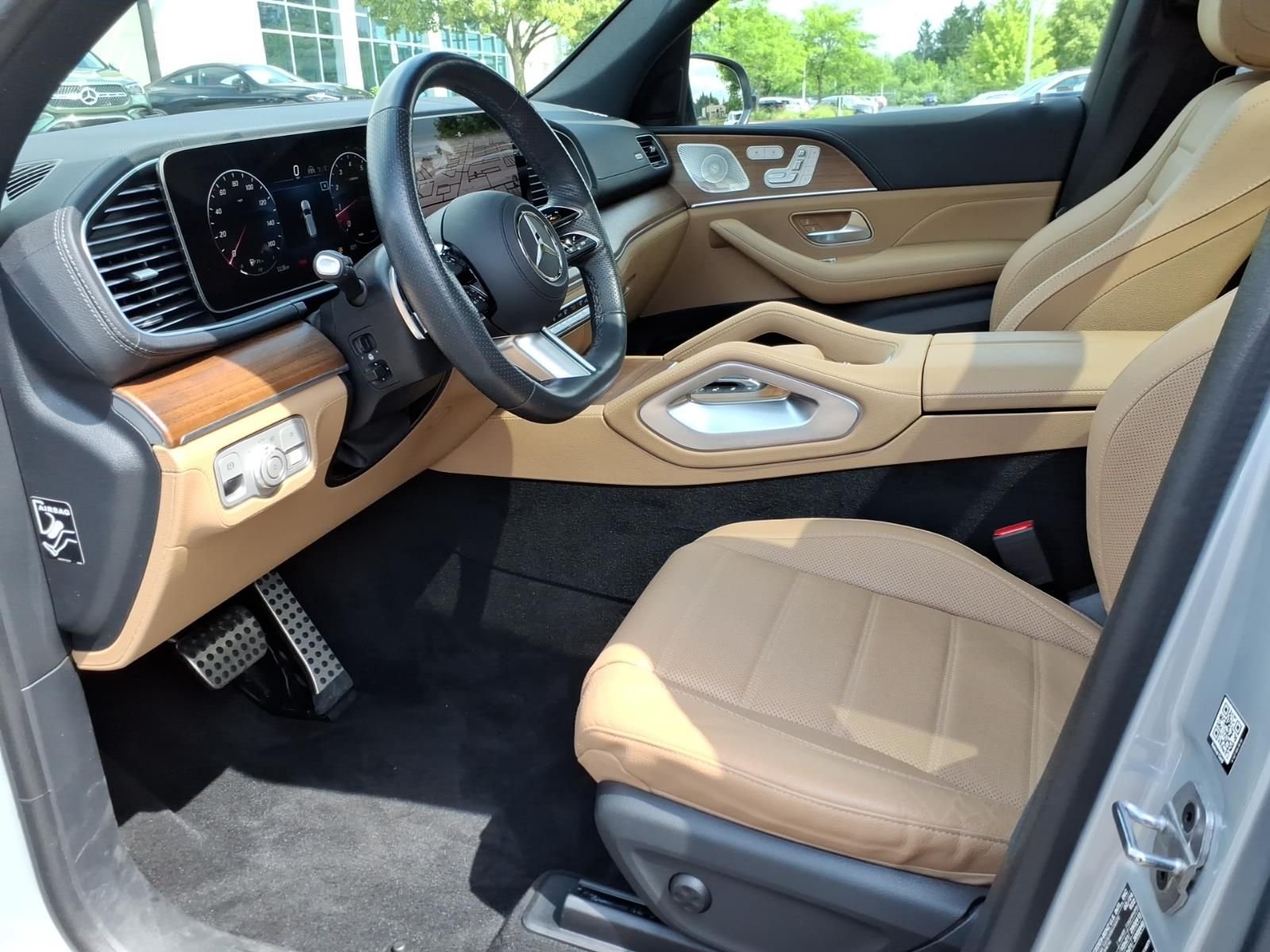 Certified Used 2024  Mercedes-Benz GLS 450 image 11