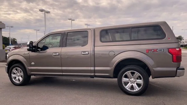 Used 2020 Gray Ford King Ranch image 7