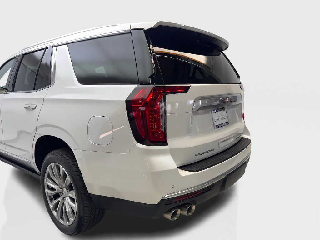 Used 2024 White GMC Denali image 21
