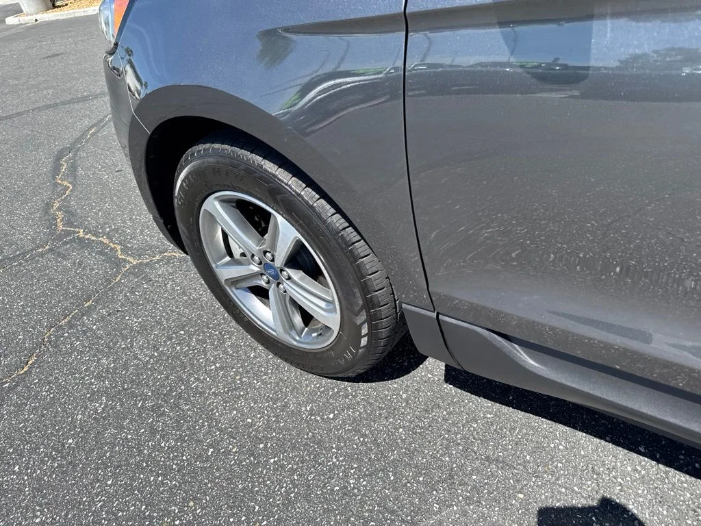 2019 Ford Edge SEL - Photo 10