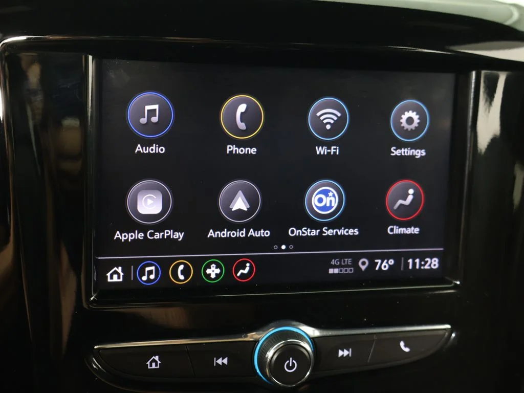 Used 2023 Summit White Chevrolet LT image 46