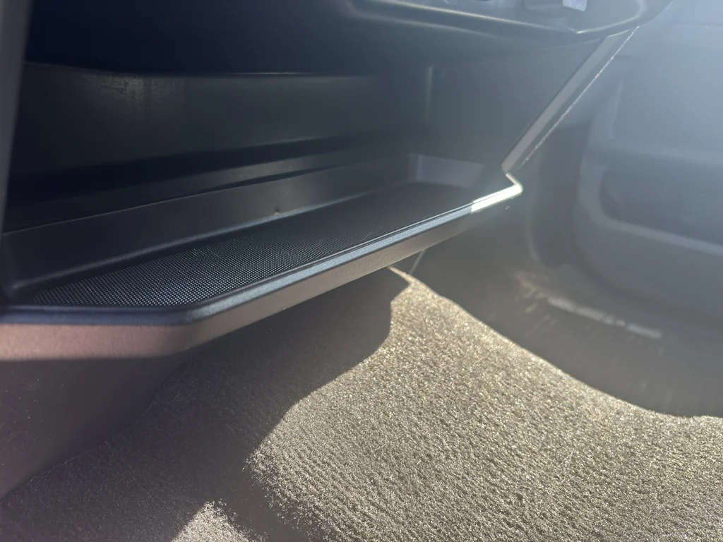 Used 2023 Oxford White Ford XLT image 24