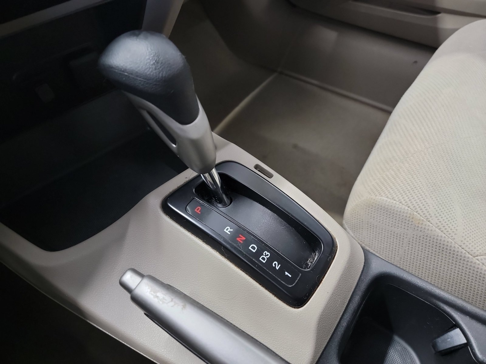 Used 2012 Crimson Pearl Honda LX image 25