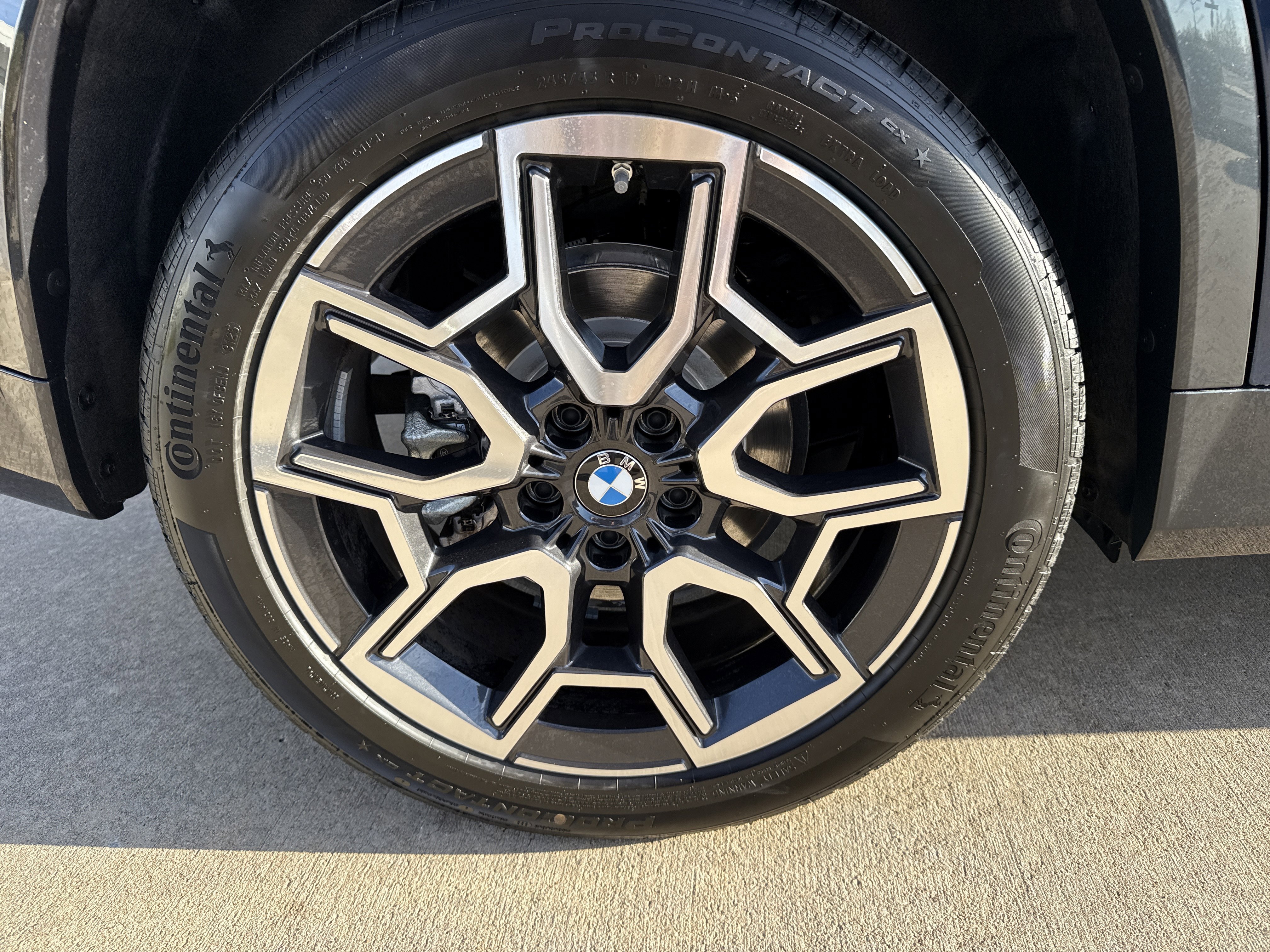 Used 2026 Night Dusk Blue Metallic BMW xDrive28i image 25