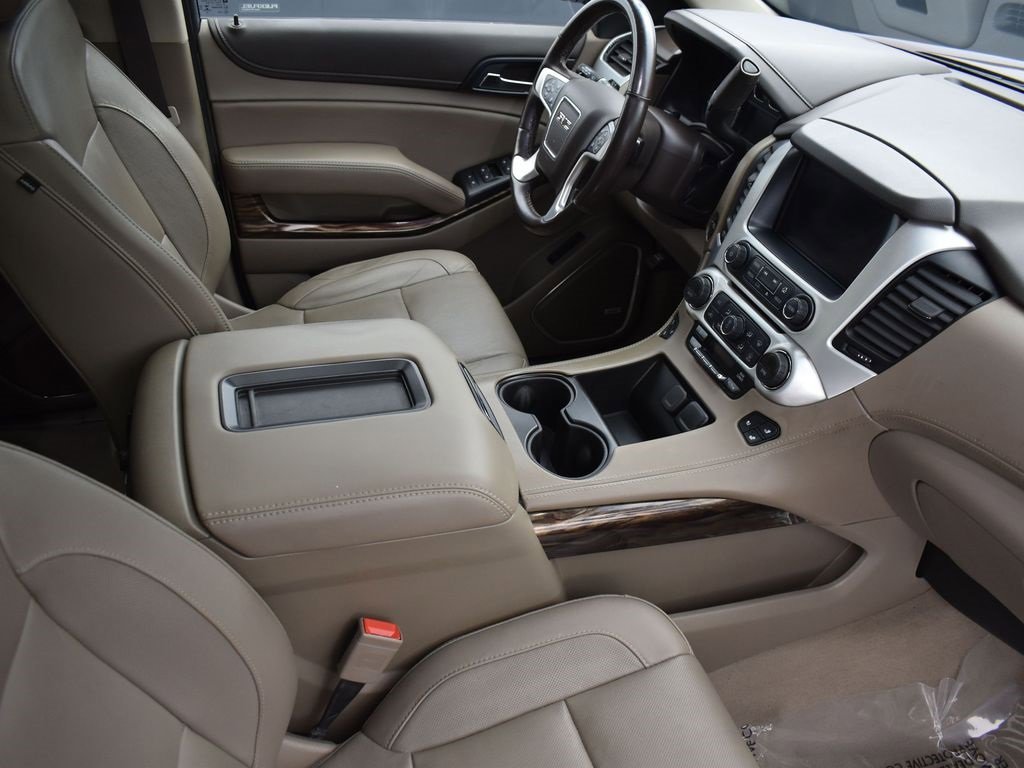 2019 GMC YUKON XL - Image 36