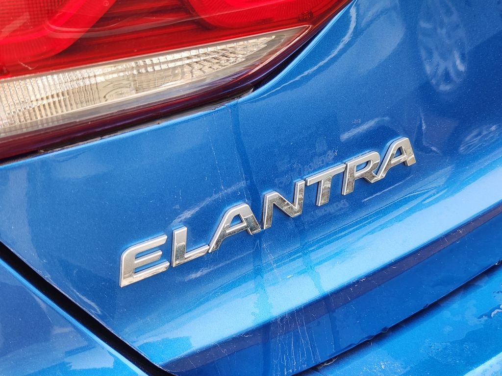 Used 2018 Electric Blue Hyundai Value Edition image 12