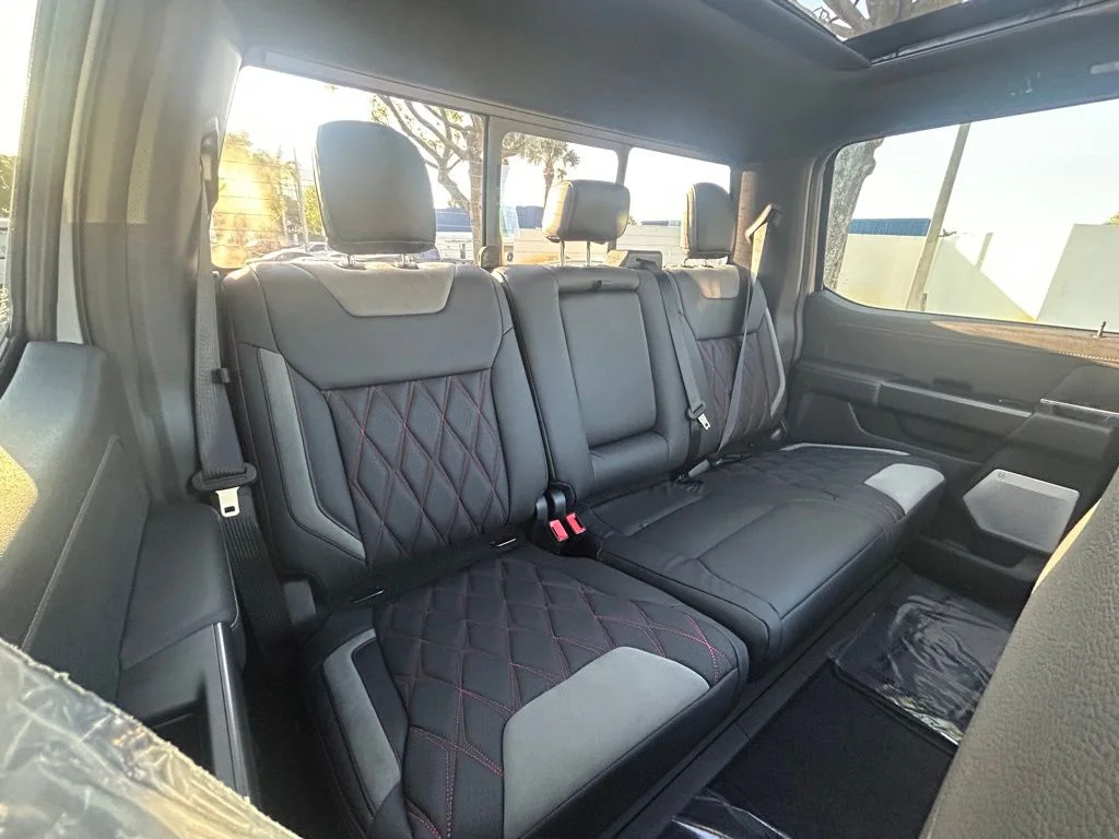 New 2026 Avalanche Ford Lariat image 30