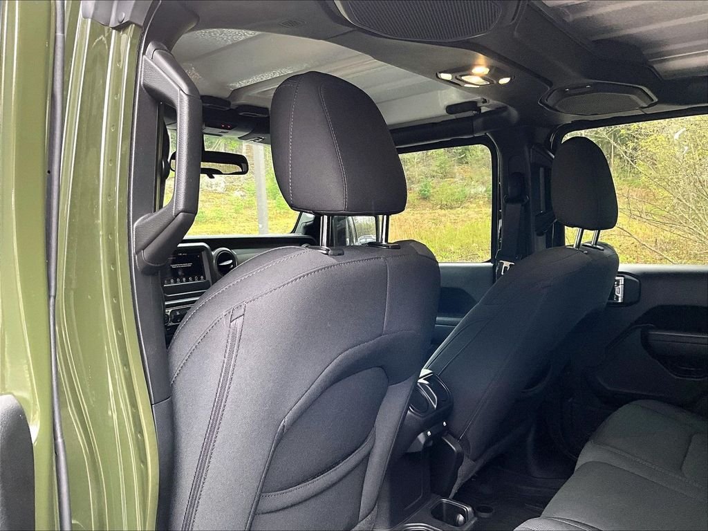 Used 2022 Green Jeep Sport image 24