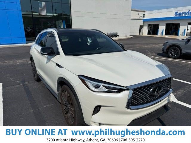 Used 2021 Majestic White INFINITI LUXE image 1