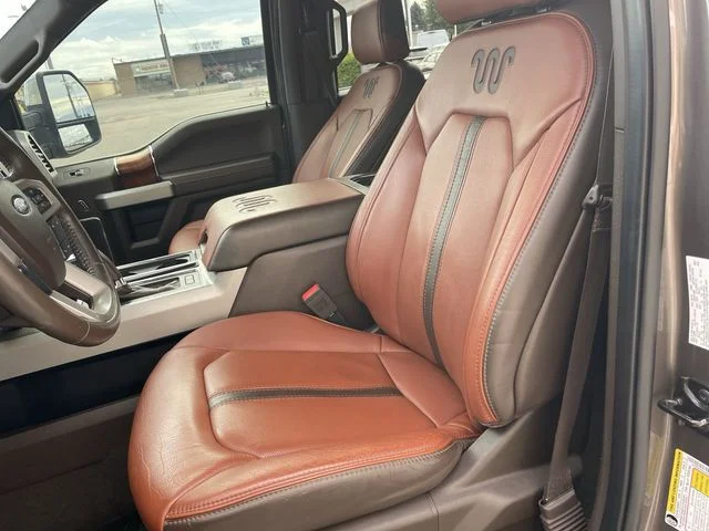 Used 2020 Gray Ford King Ranch image 11